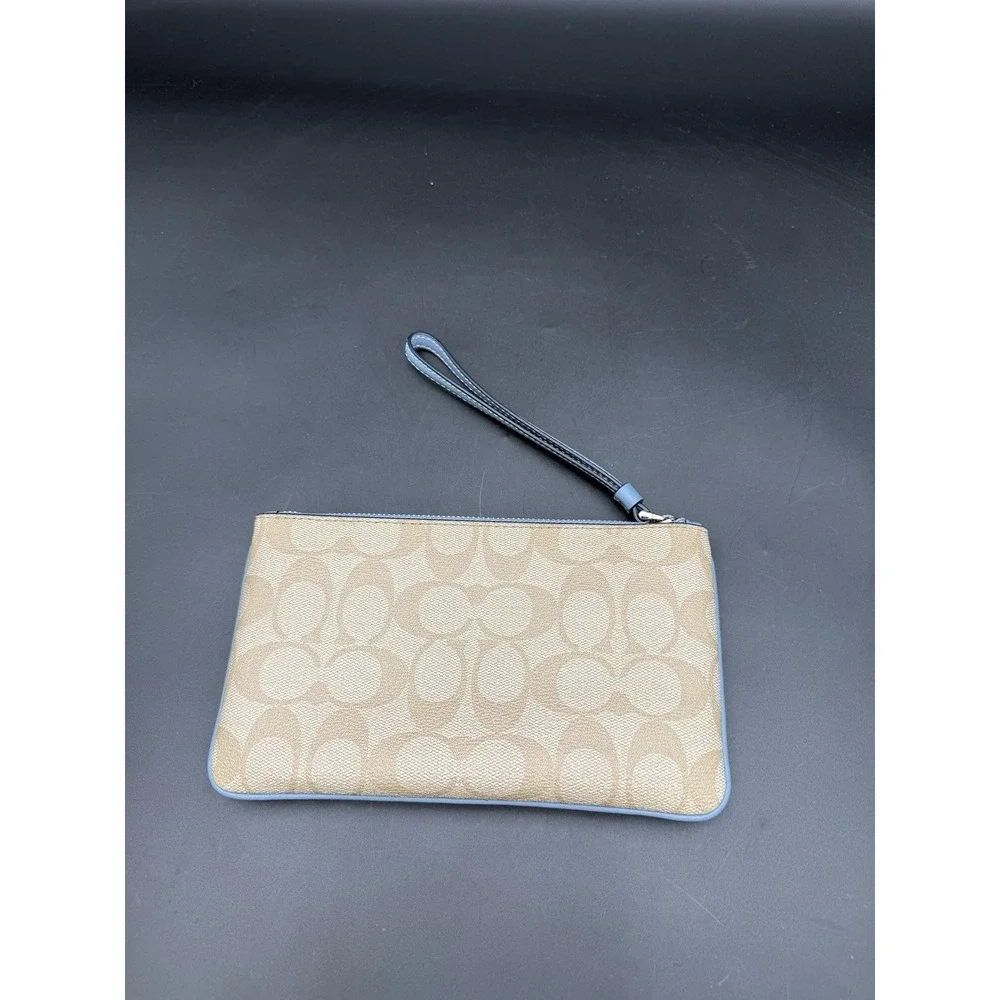 Coach Wristlet F58695 With‎ Light Blue Accents
